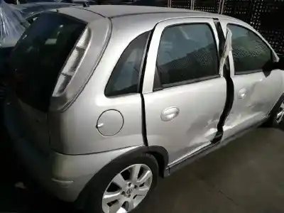 Здавання транспортного засобу opel corsa 3 c 1.3 cdti 70ch manual року 2006 потужний z13dt
