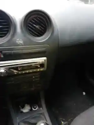 Veículo de Sucata seat ibiza iii (6l1) 1.9 sdi do ano 2002 alimentado asy