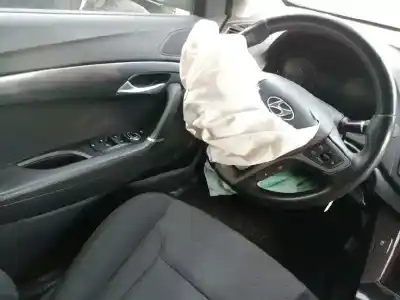 Sloopvoertuig hyundai i40 comfort van het jaar 2018 aangedreven d4fd