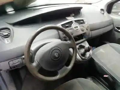 Здавання транспортного засобу renault grand scénic ii (jm0/1_) 1.9 dci (jm0g jm12 jm1g jm2c) року 2004 потужний f9q d8