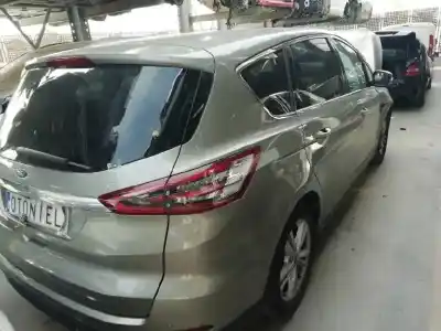 Здавання транспортного засобу FORD S-MAX Titanium року 2016 потужний UNCK