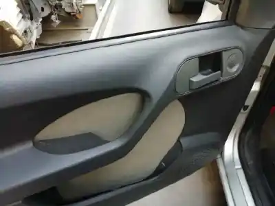 Veicolo di demolizione fiat panda (169) 1.2 8v dynamic dell'anno 2008 alimentato 188a4000