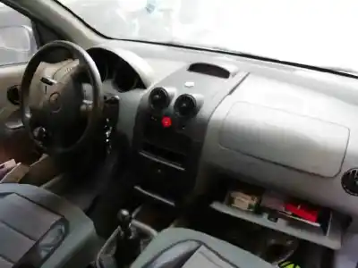 Veículo de Sucata daewoo kalos 1.4 se do ano 2004 alimentado f14s3