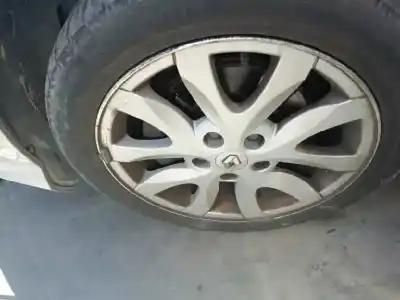 Здавання транспортного засобу renault laguna ii (bg0) dynamique року 2008 потужний m9r802 Здавання транспортного засобу renault laguna ii (bg0) dynamique року 2008 потужний m9r802