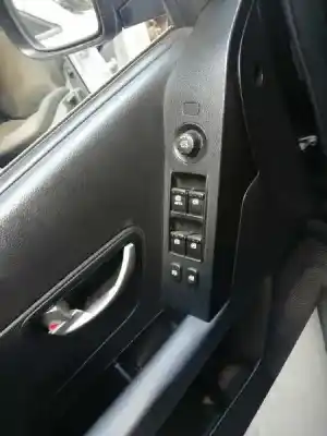 Здавання транспортного засобу ssangyong korando limited 4x2 року 2013 потужний 671950