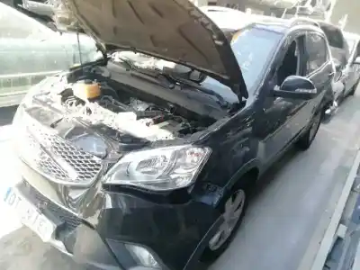 Здавання транспортного засобу ssangyong korando limited 4x2 року 2013 потужний 671950