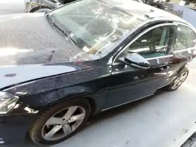 Veículo de Sucata volkswagen passat lim. (362) 2.0 tdi do ano 2014 alimentado cff