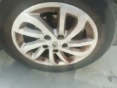 Vehicul casat renault megane iii coupe limited al anului 2016 alimentat h5f