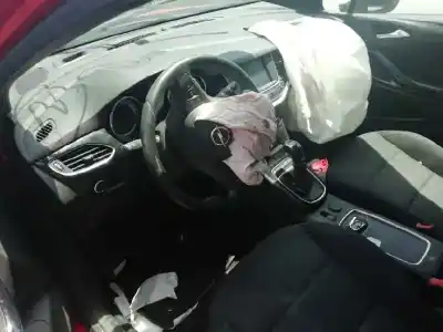Здавання транспортного засобу opel astra k lim. 5türig dynamic start/stop року 2016 потужний b16dth