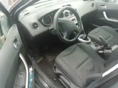 Veículo de Sucata peugeot 308 sw confort do ano 2008 alimentado 9hz