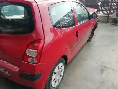 Veicolo di demolizione renault twingo authentique dell'anno 2009 alimentato d4f j7