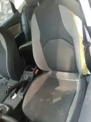 Здавання транспортного засобу seat leon (5f1) reference ecomotive року 2015 потужний dbka