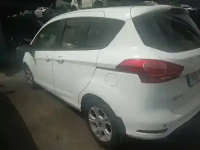 Здавання транспортного засобу ford b-max trend року 2012 потужний sfja