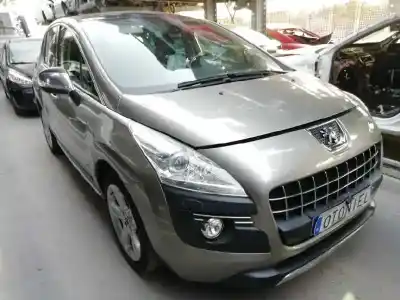Veículo de Sucata peugeot 3008 confort do ano 2010 alimentado 9hz