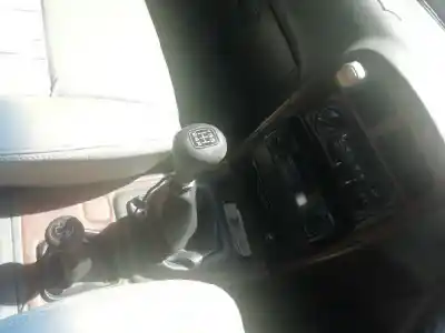 Véhicule à la ferraille kia sportage básico de l'année 1997 alimenté fe