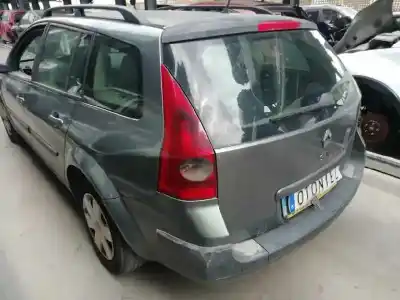 Здавання транспортного засобу renault megane ii familiar authentique confort року 2004 потужний f9q b8