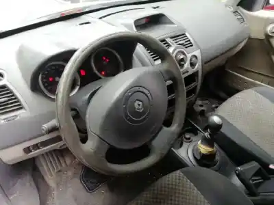 Здавання транспортного засобу renault megane ii familiar authentique confort року 2004 потужний f9q b8