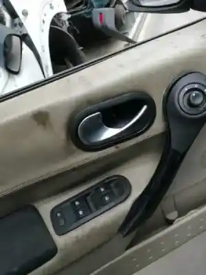 Здавання транспортного засобу renault megane ii familiar authentique confort року 2004 потужний f9q b8