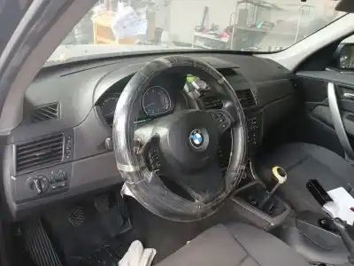 Veículo de Sucata bmw x3 (e83) 2.0d do ano 2005 alimentado 204d4