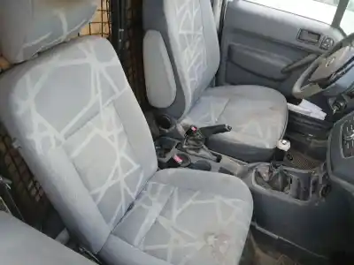 Veículo de Sucata ford transit connect (p65_, p70_, p80_) 1.8 tdci do ano 2010 alimentado r3pa