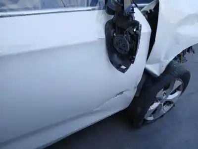 Véhicule à la ferraille kia carens iv 1.7 crdi de l'année 2013 alimenté d4fd