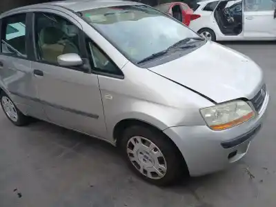 Veicolo di demolizione fiat idea van (350_) 1.4 (350bxa1a) dell'anno 2004 alimentato 843 a1.000