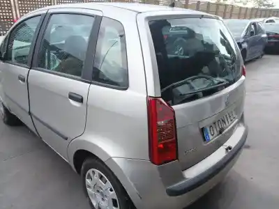 Veicolo di demolizione fiat idea van (350_) 1.4 (350bxa1a) dell'anno 2004 alimentato 843 a1.000
