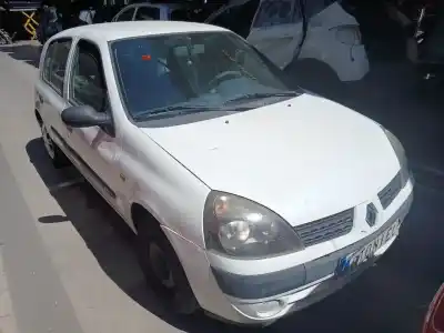 Veicolo di demolizione renault clio ii (bb_, cb_) 1.2 (bb0a, bb0f, bb10, bb1k, bb28, bb2d, bb2h, cb0a,... dell'anno 2001 alimentato d7f g7