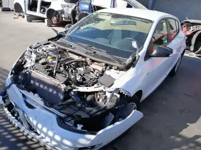 Здавання транспортного засобу renault megane iii fastback (bz0/1_, b3_) 1.2 tce (bz2b, bz11) року 2014 потужний h5fa4