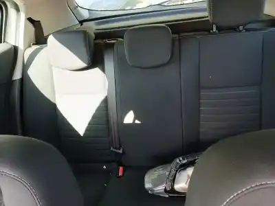 Здавання транспортного засобу renault megane iii fastback (bz0/1_, b3_) 1.2 tce (bz2b, bz11) року 2014 потужний h5fa4