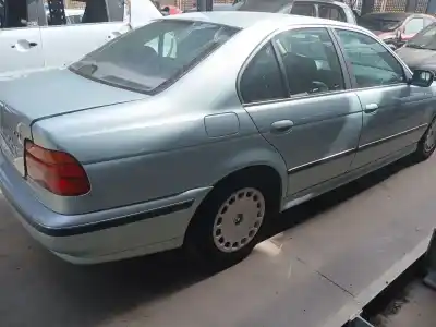 Scrapping Vehicle bmw 5 (e39) 520 i of the year 1999 powered 206s4g