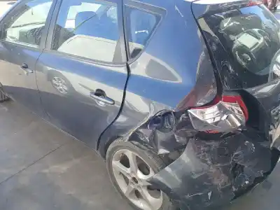 Veículo de Sucata kia cee'd fastback (ed) 2.0 crdi 140 do ano 2010 alimentado d4ea