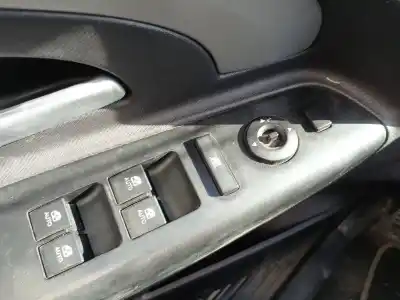 Veículo de Sucata kia cee'd fastback (ed) 2.0 crdi 140 do ano 2010 alimentado d4ea