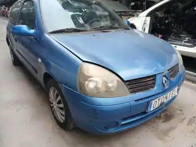 Veículo de Sucata renault clio ii (bb_, cb_) 1.5 dci (b/cb07) do ano 2004 alimentado k9k a7