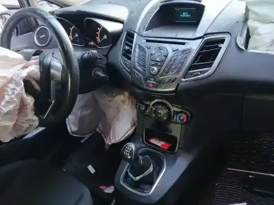 Здавання транспортного засобу ford                                               fiesta vi (cb1, ccn)                                                                                                                                                                                                                                       1.25 року 2015 потужний snjd