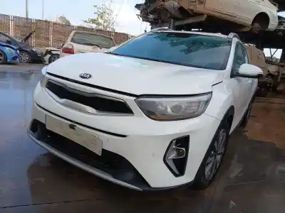 Vehículo de desguace KIA                                                STONIC (YB)                                                                                                                                                                                                                                                1.2 CVVT                                                                                                                                                                                                                                                   del año 2021 con motor G4LF