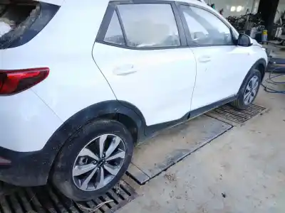 Vehículo de desguace KIA                                                STONIC (YB)                                                                                                                                                                                                                                                1.2 CVVT                                                                                                                                                                                                                                                   del año 2022 con motor G4LF