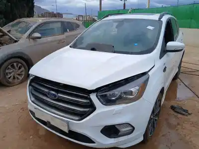 Veicolo di demolizione ford kuga ii (dm2) 1.5 ecoboost dell'anno 2017 alimentato m8ma,m8mb,m8mc,m8md,m8me