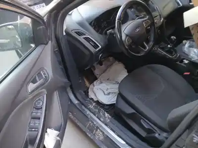 Scrapping Vehicle ford focus iii 1.0 ecoboost of the year 2017 powered m1dd