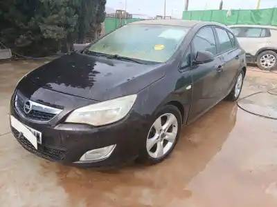 Утилизация автомобиля OPEL ASTRA J (P10) 1.7 CDTI (68) года 2012 питание A 17 DTC,A 17 DTE,A 17 DTJ