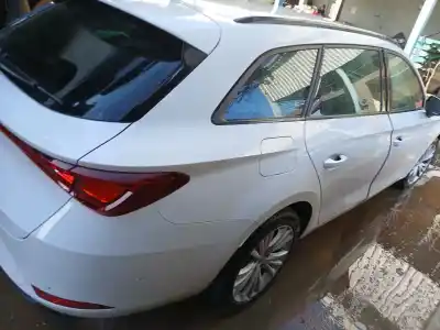 Veículo de Sucata seat leon sportstourer (kl8) 1.5 tsi do ano 2024 alimentado dpca