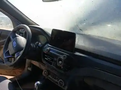 Scrapping Vehicle ford kuga iii (dfk) 1.5 ecoboost of the year 2022 powered yzda,yzdb