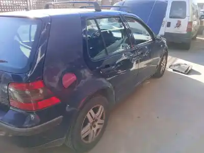 Veículo de Sucata volkswagen golf iv (1j1) 1.9 tdi do ano 2002 alimentado axr