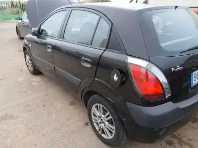 Véhicule à la ferraille kia rio ii (jb) 1.4 16v de l'année 2005 alimenté g4ee