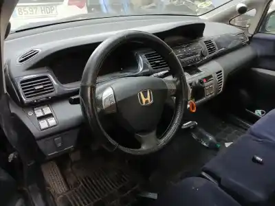 Здавання транспортного засобу honda fr-v (be) 2.2 i ctdi (be5) року 2007 потужний n22a1