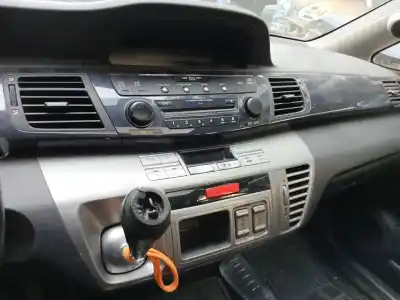 Здавання транспортного засобу honda fr-v (be) 2.2 i ctdi (be5) року 2007 потужний n22a1