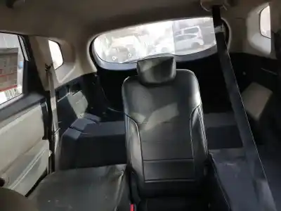 Véhicule à la ferraille kia carens iv 1.7 crdi de l'année 2017 alimenté d4fd