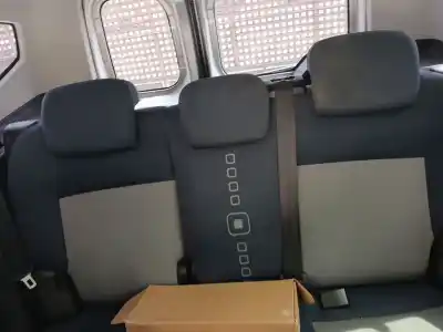 Veicolo di demolizione citroen nemo monospace 1.4 hdi dell'anno 2010 alimentato 8hs (dv4ted)