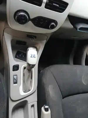 Veículo de Sucata renault zoe (bfm_) zoe do ano 2018 alimentado 5am 400,5aq 604