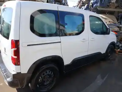 Scrapping Vehicle peugeot rifter 1.5 bluehdi 100 of the year 2021 powered yh01